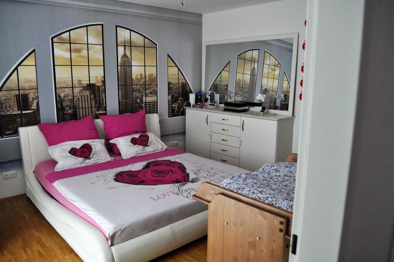 Apartment Ferienwohnung Im Domagkpark München